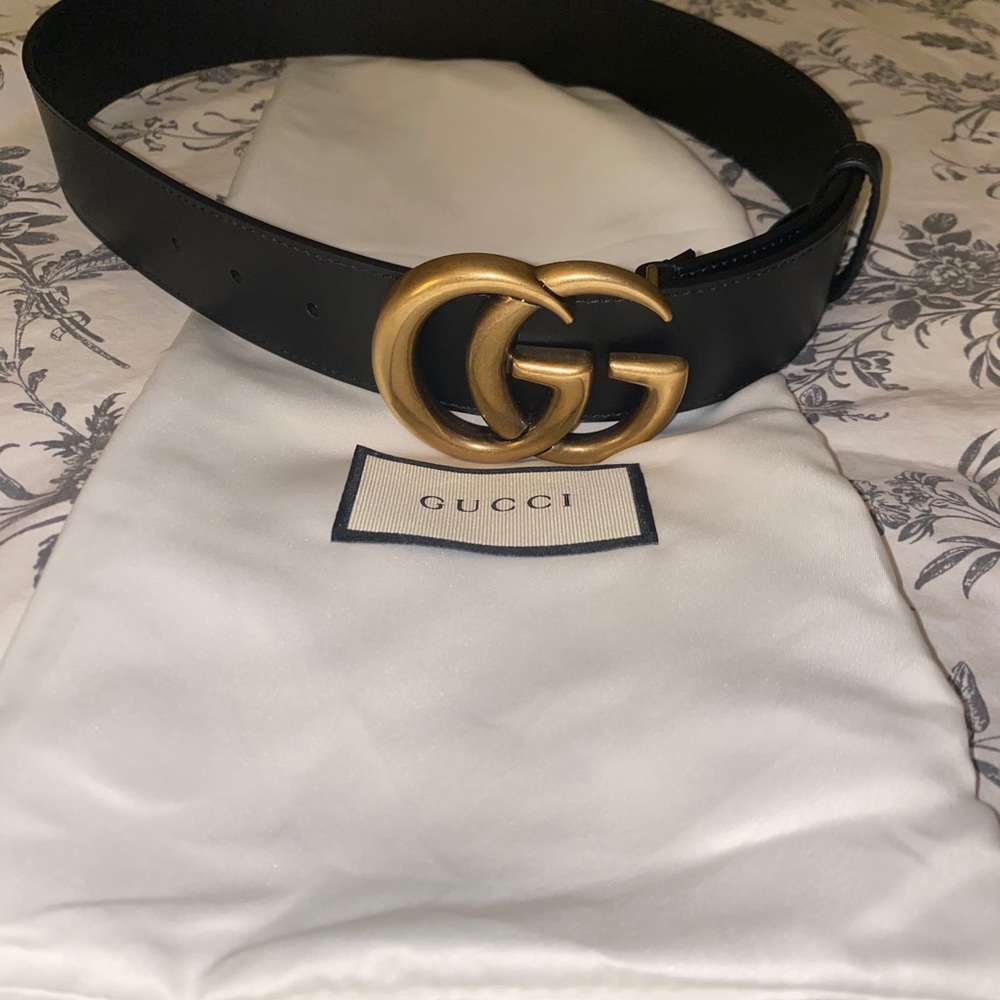 Women’s Gucci Leather Belt